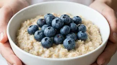 Was man zu Haferflocken essen sollte, um satt zu werden: die besten leckeren und gesunden Beilagen